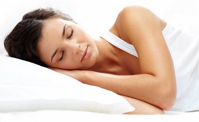 نحوه خوابیدن بعد از عمل بینی